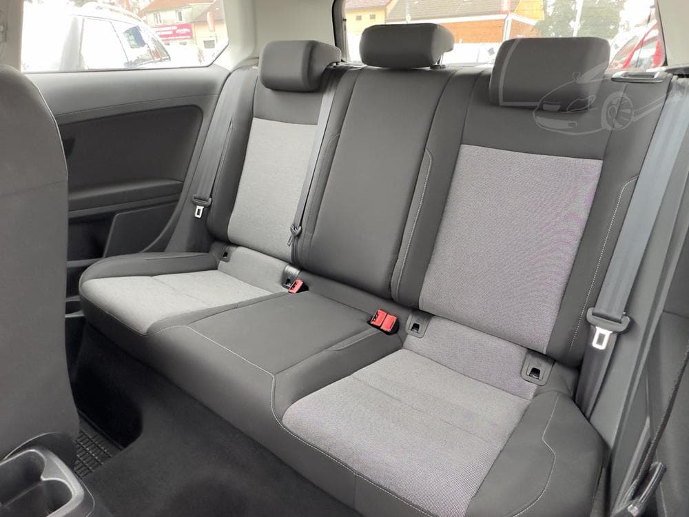 2013 Volkswagen GOLF - 10
