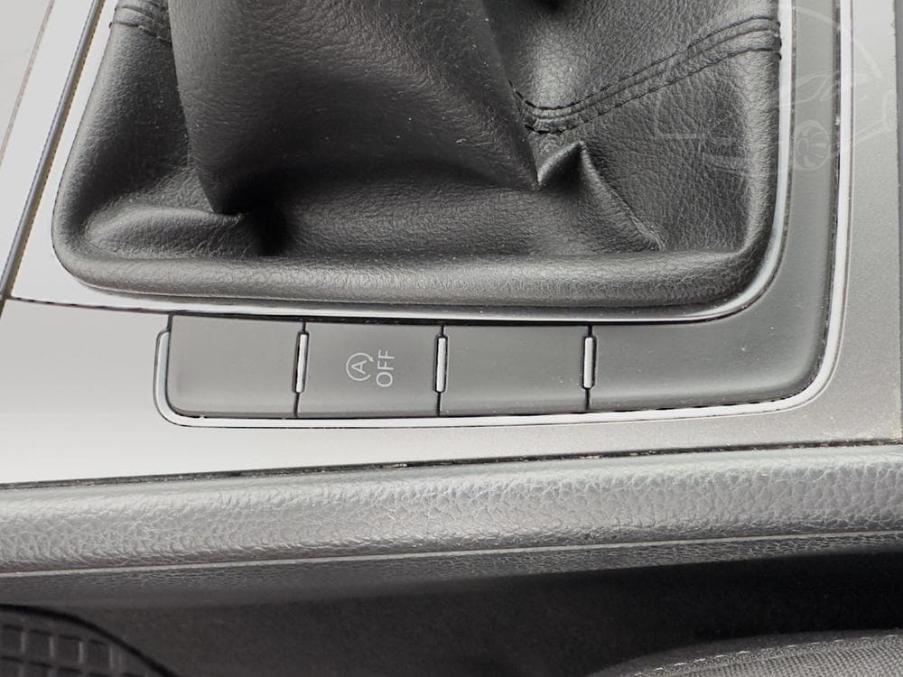 2013 Volkswagen GOLF - 15