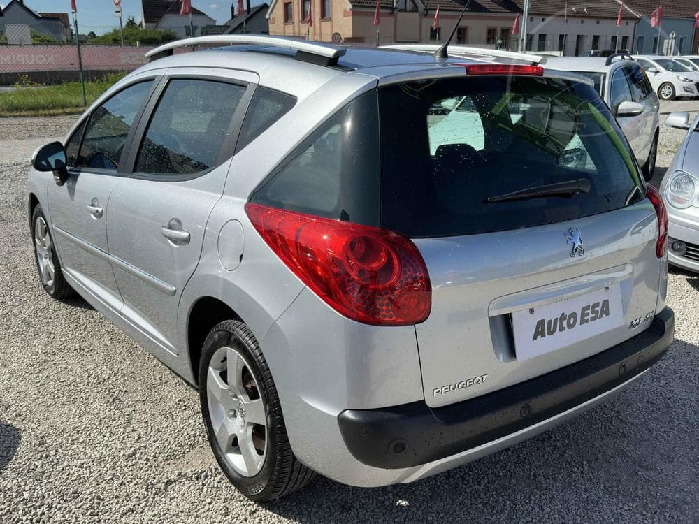 2011 Peugeot 207 - 6