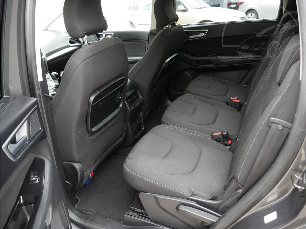 2016 Ford S-MAX - 19