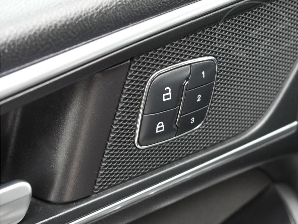 2016 Ford S-MAX - 35