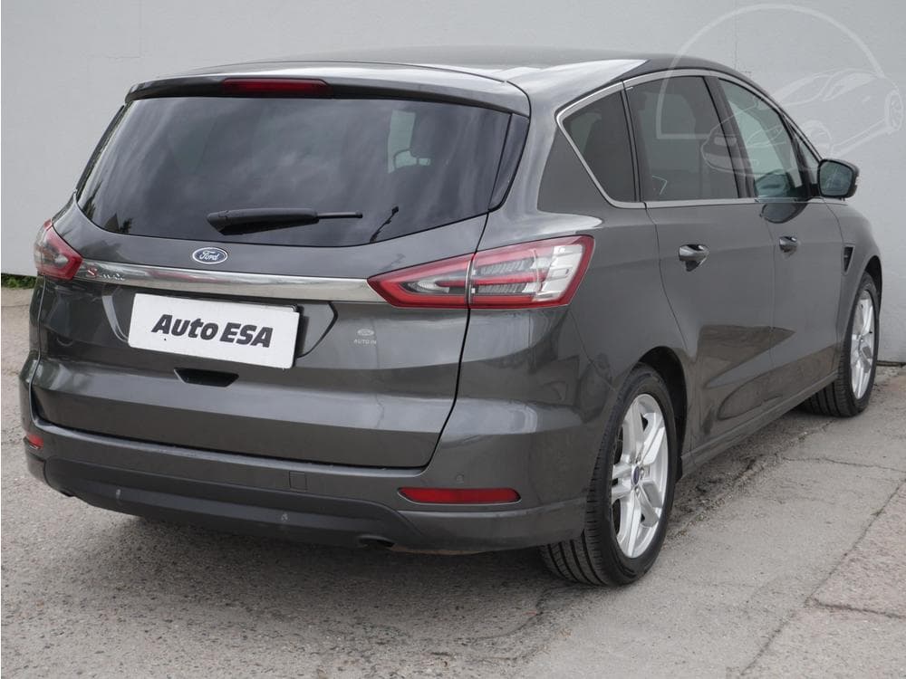 2016 Ford S-MAX - 11