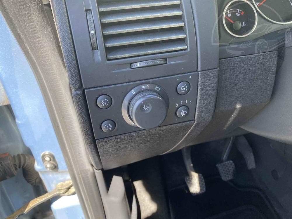 2010 Opel MERIVA - 14