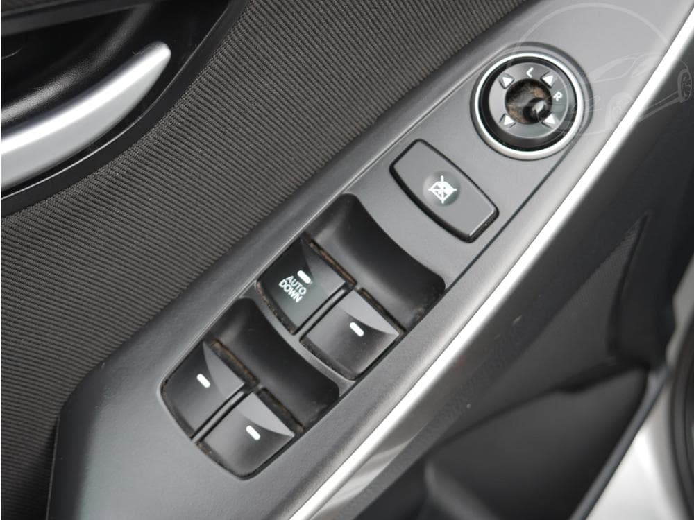 2012 Hyundai i30 - 15