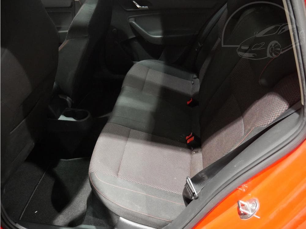 2014 Škoda RAPID - 19