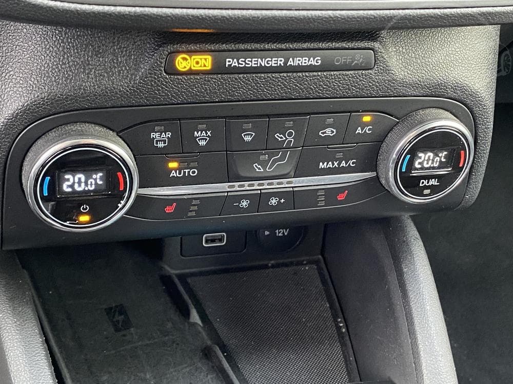 2022 Ford FOCUS - 43
