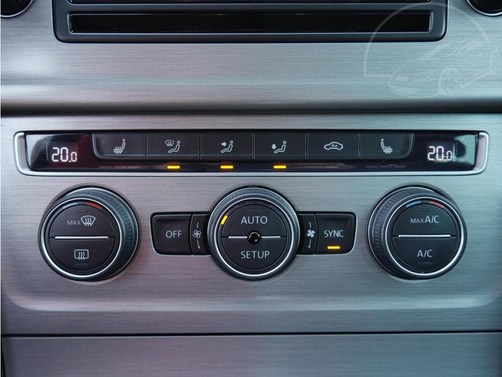 2014 Volkswagen GOLF - 46