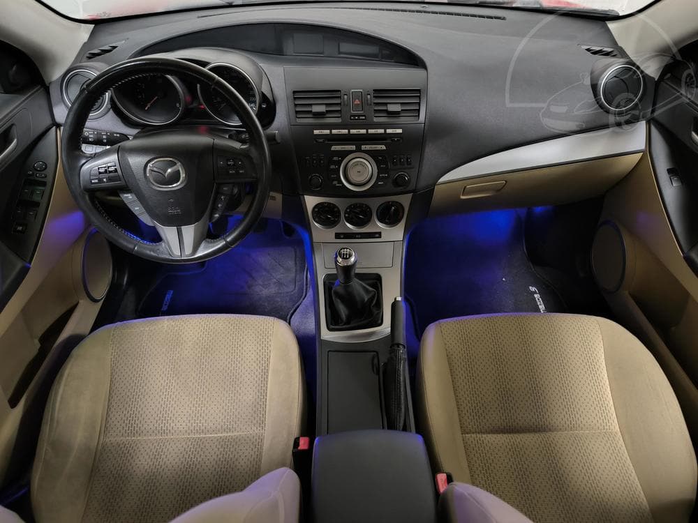 2009 Mazda 3 - 8