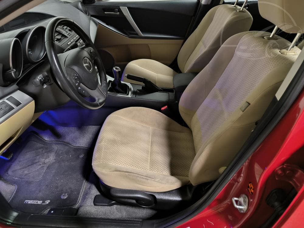 2009 Mazda 3 - 9