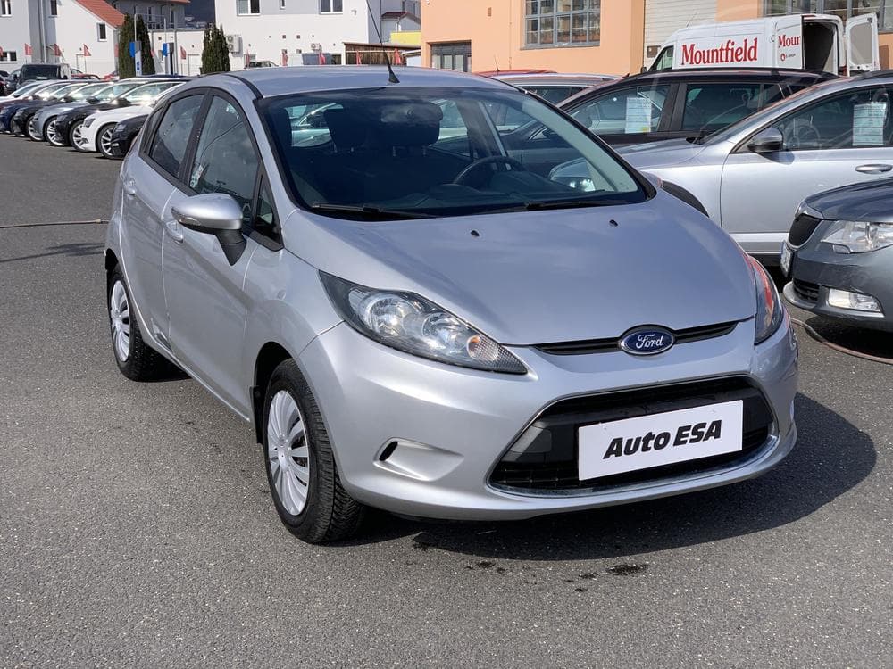 2012 Ford FIESTA