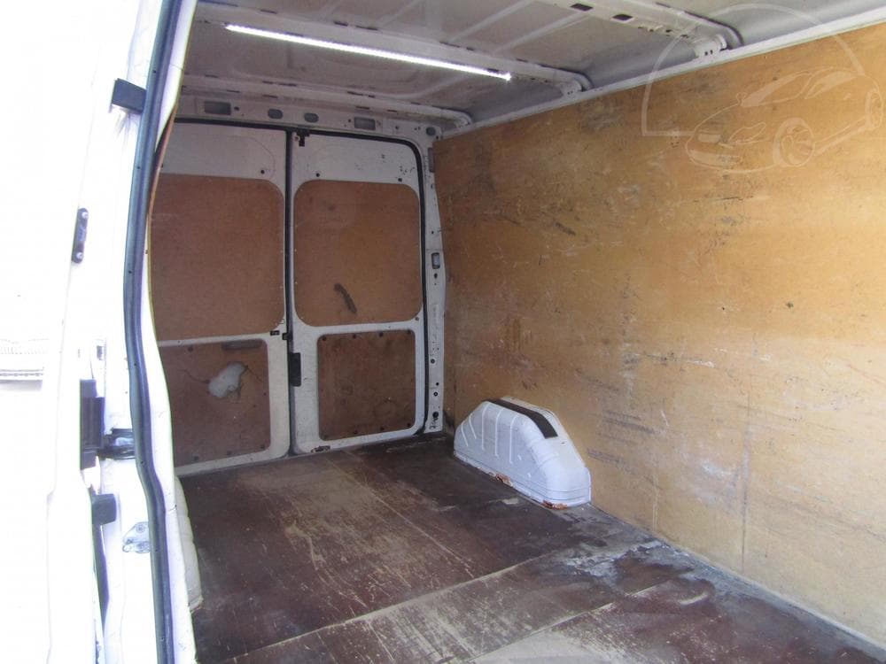 2010 Ford TRANSIT - 11