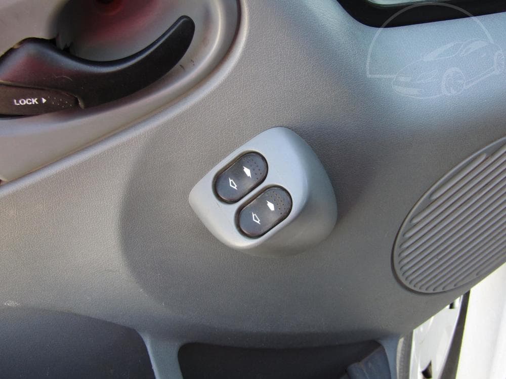 2010 Ford TRANSIT - 12