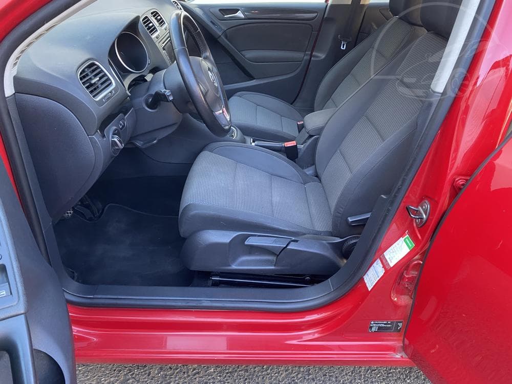 2012 Volkswagen GOLF - 9