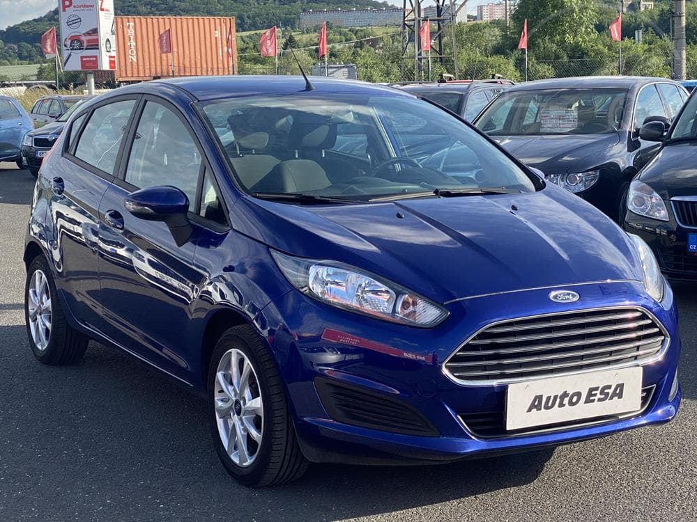 2015 Ford FIESTA
