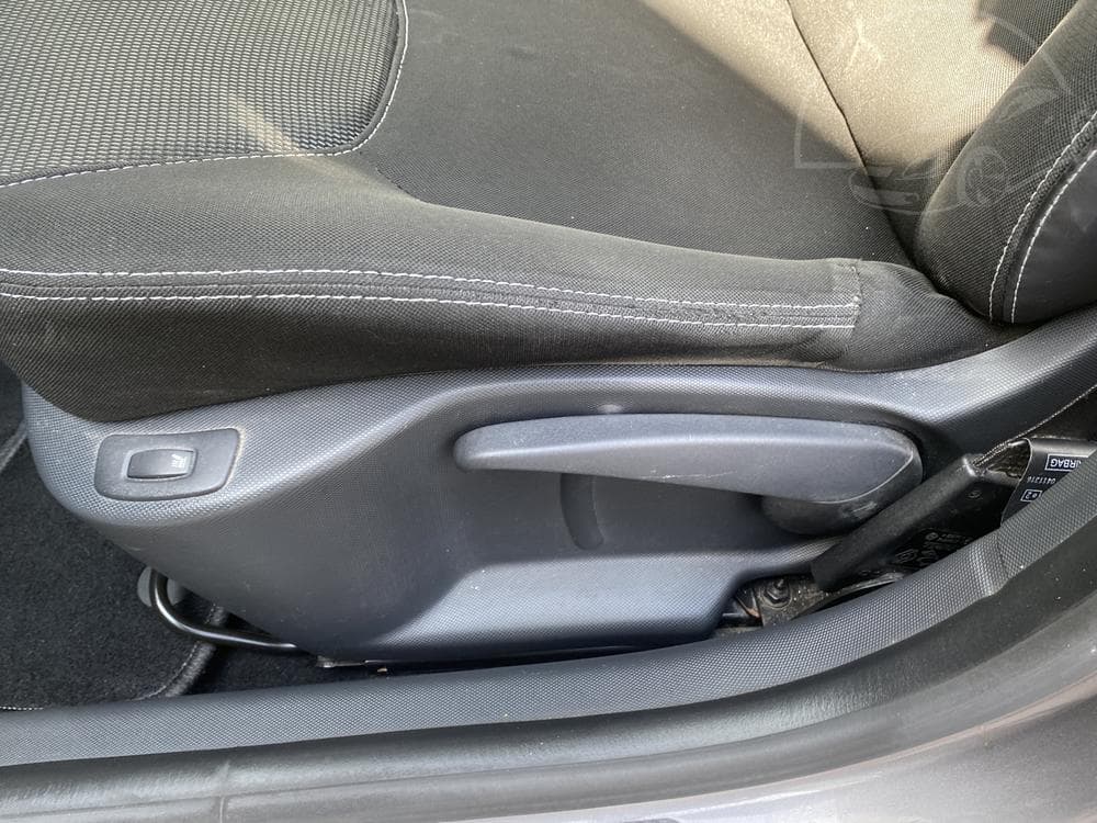 2013 Renault CLIO - 40