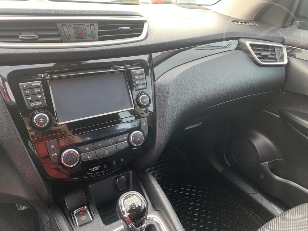 2015 Nissan Qashqai - 14