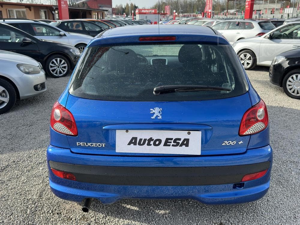 2010 Peugeot 206 - 13