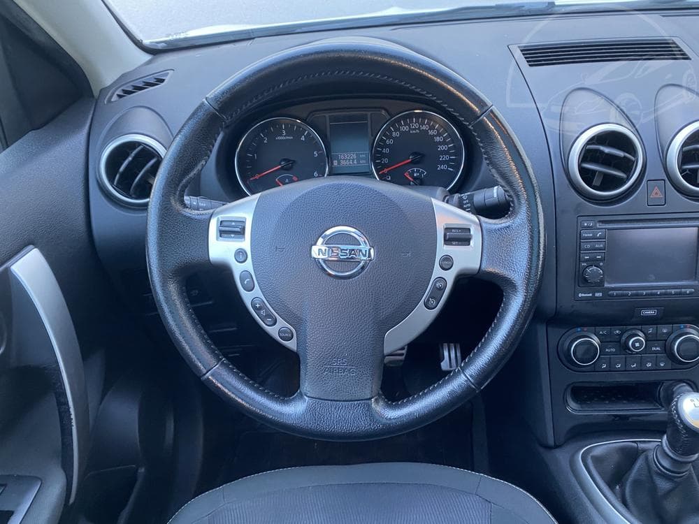 2012 Nissan QASHQAI - 21