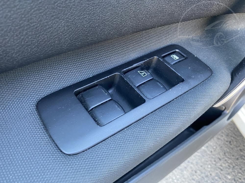 2012 Nissan QASHQAI - 25