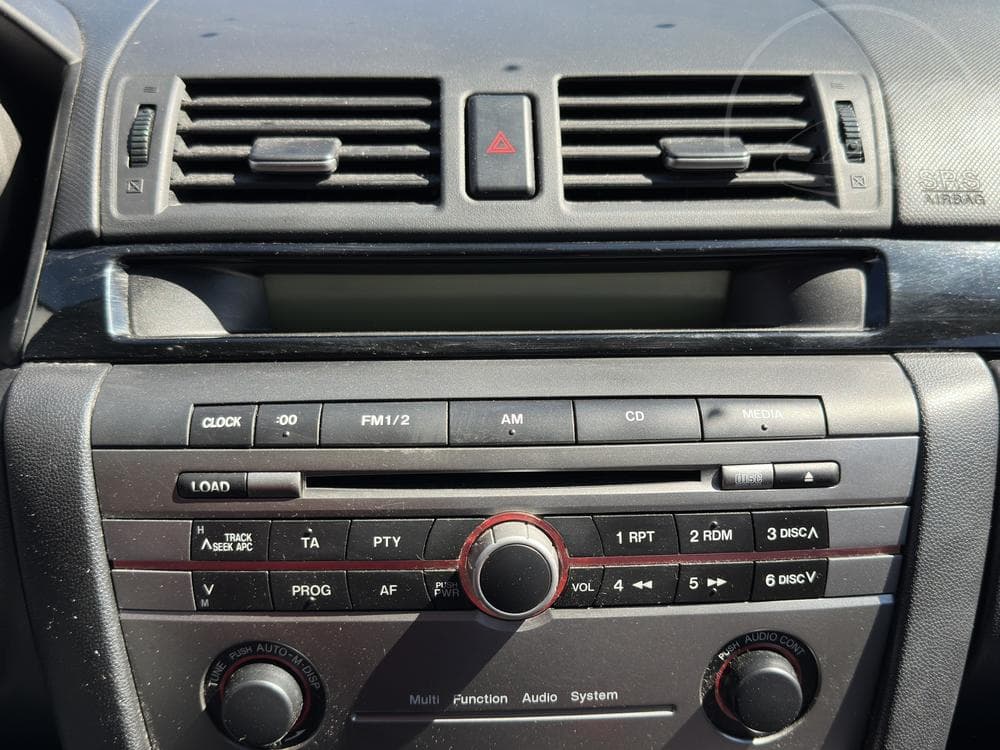 2008 Mazda 3 - 37