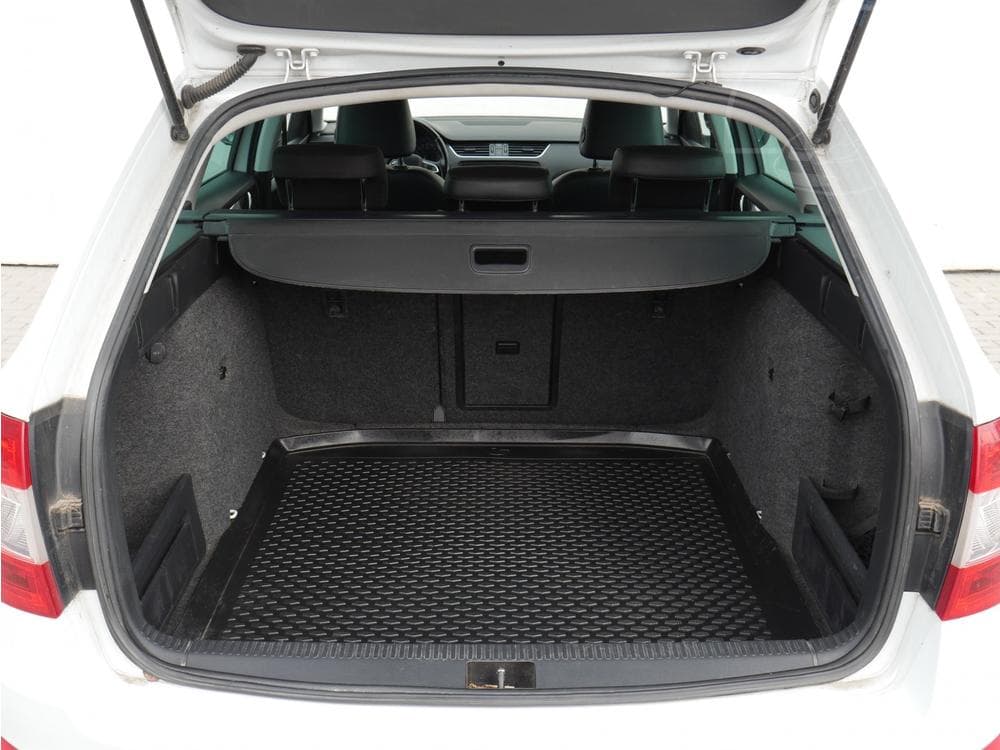 2014 Škoda OCTAVIA - 13