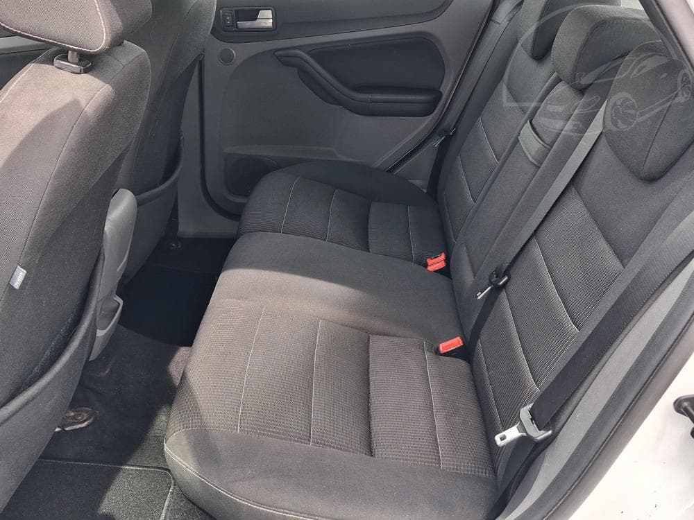 2008 Ford FOCUS - 10