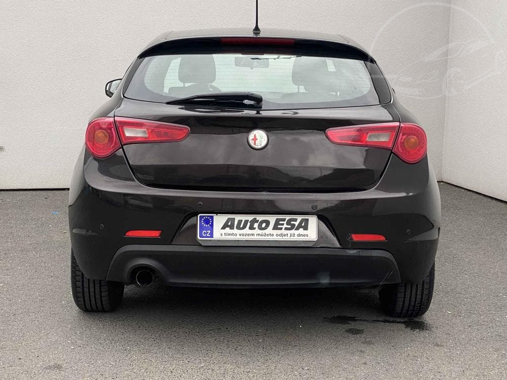 2013 Alfa Romeo GIULIETTA - 5