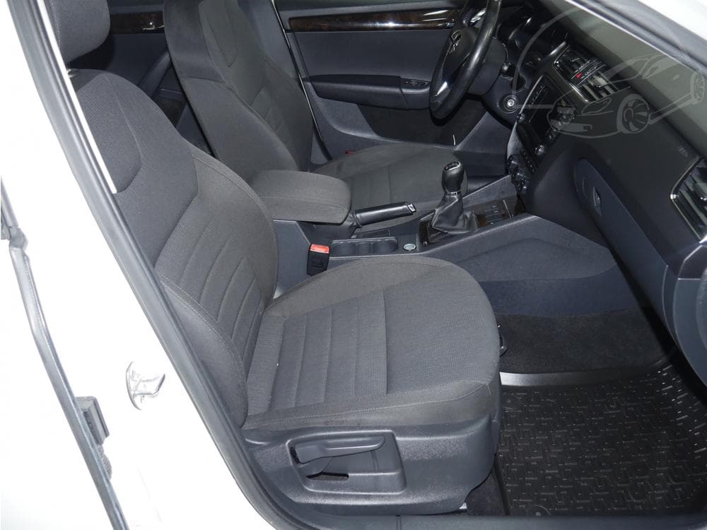 2014 Škoda OCTAVIA - 23