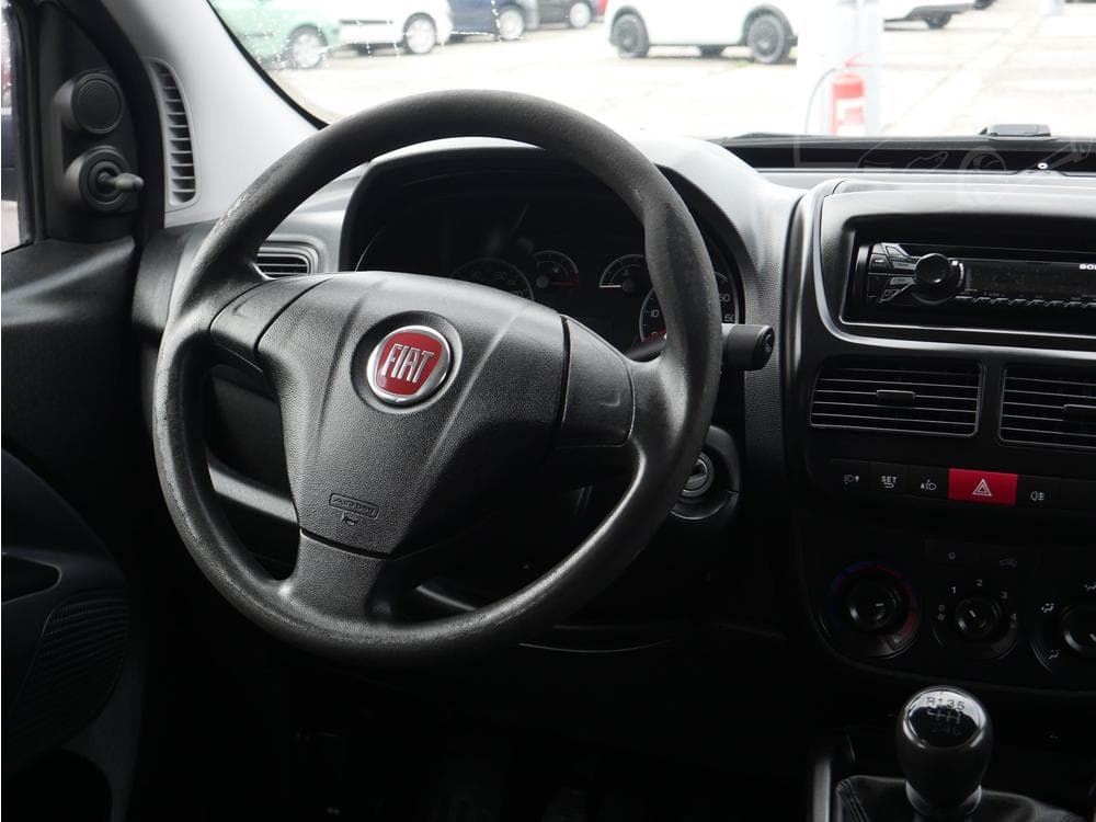 2015 Fiat DOBLO - 13