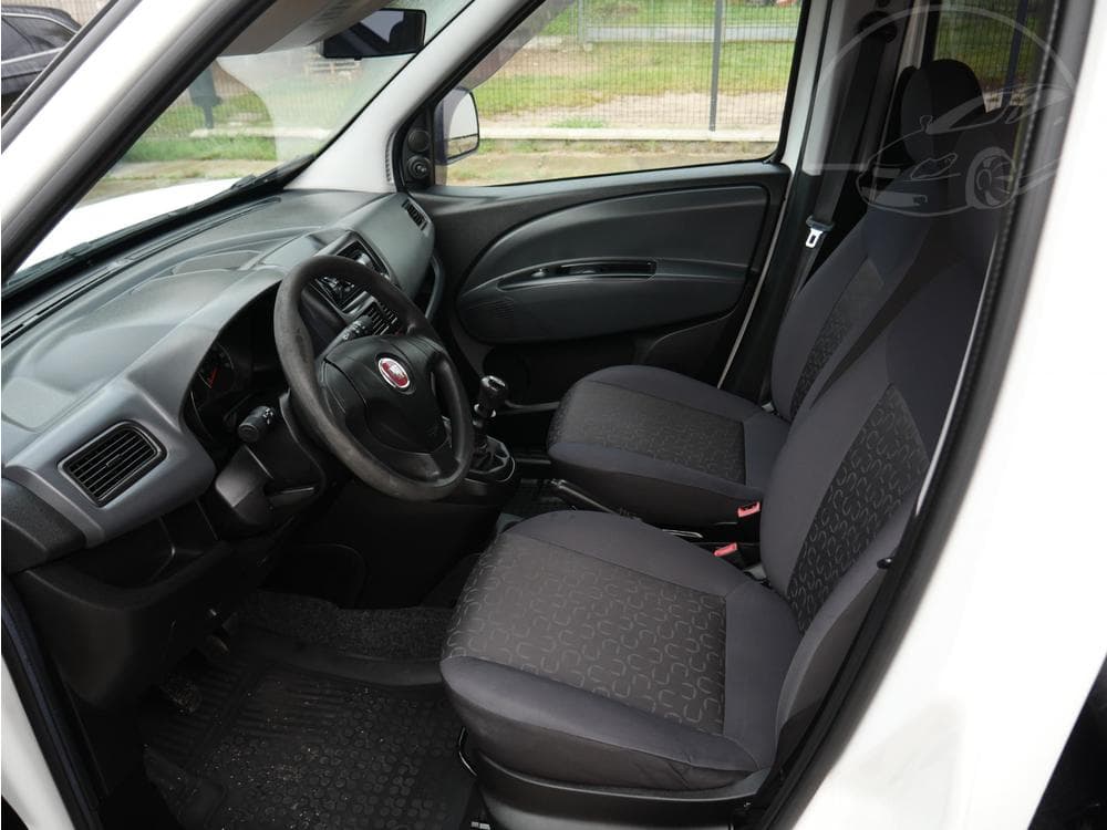 2015 Fiat DOBLO - 9