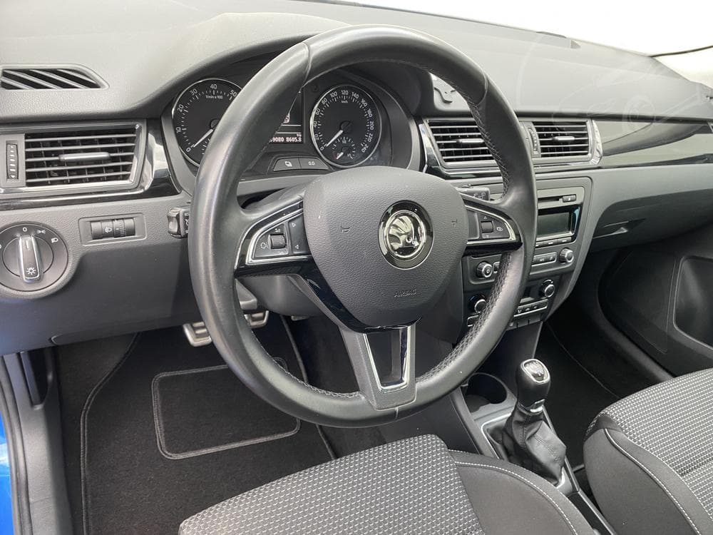 2015 Škoda RAPID - 23