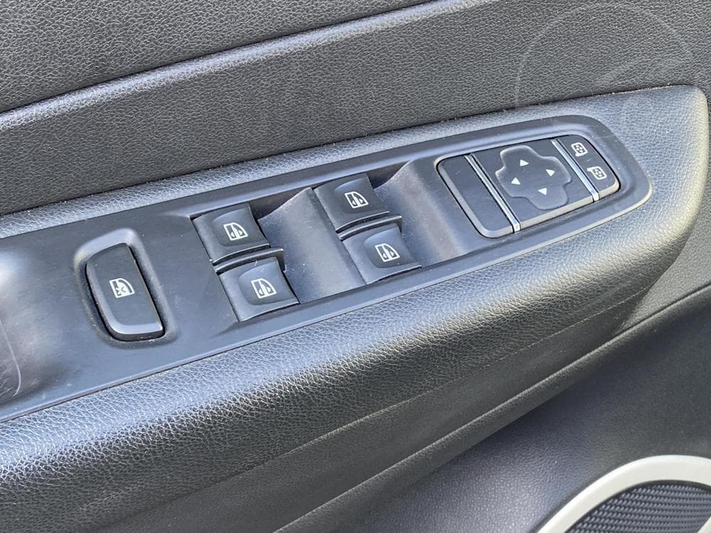 2017 Renault CAPTUR - 11