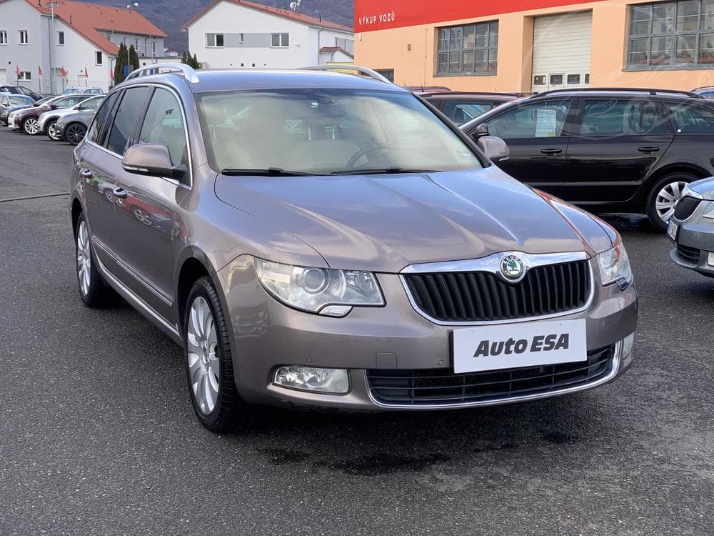 2010 Škoda SUPERB