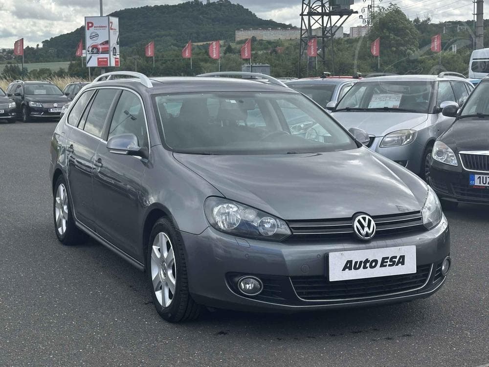 2010 Volkswagen GOLF