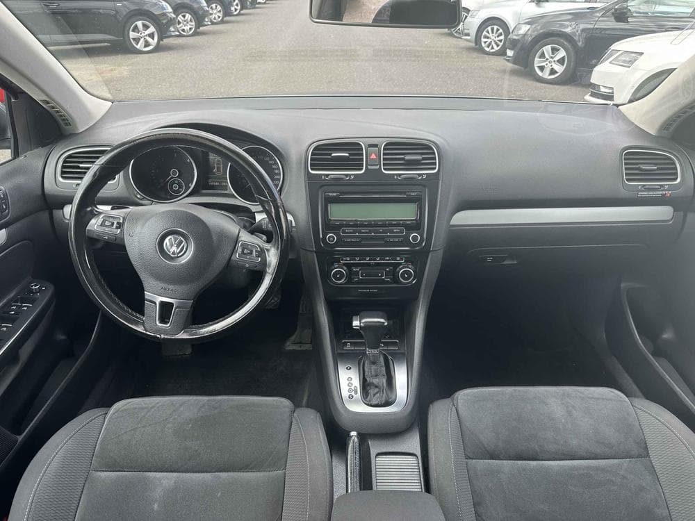 2010 Volkswagen GOLF - 8