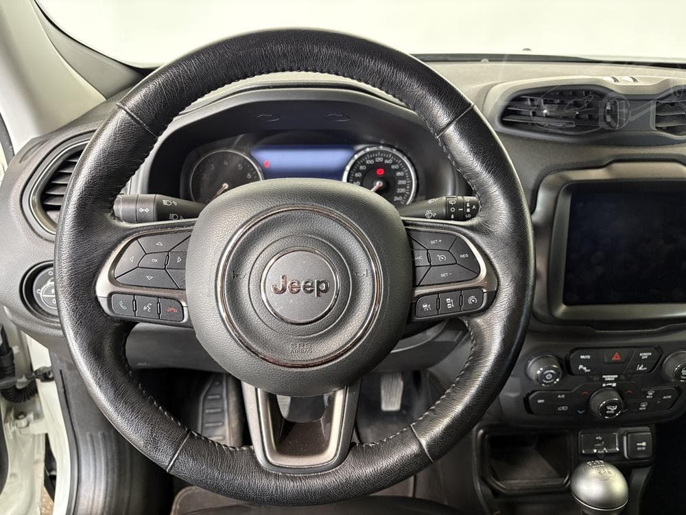 2018 Jeep RENEGADE - 16