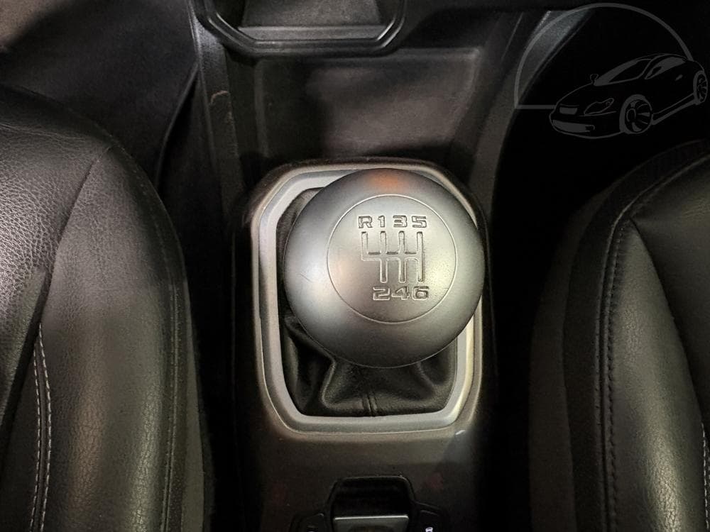 2018 Jeep RENEGADE - 18
