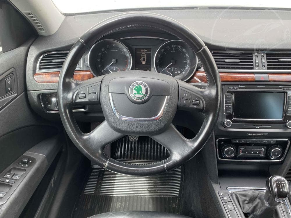 2008 Škoda SUPERB - 11