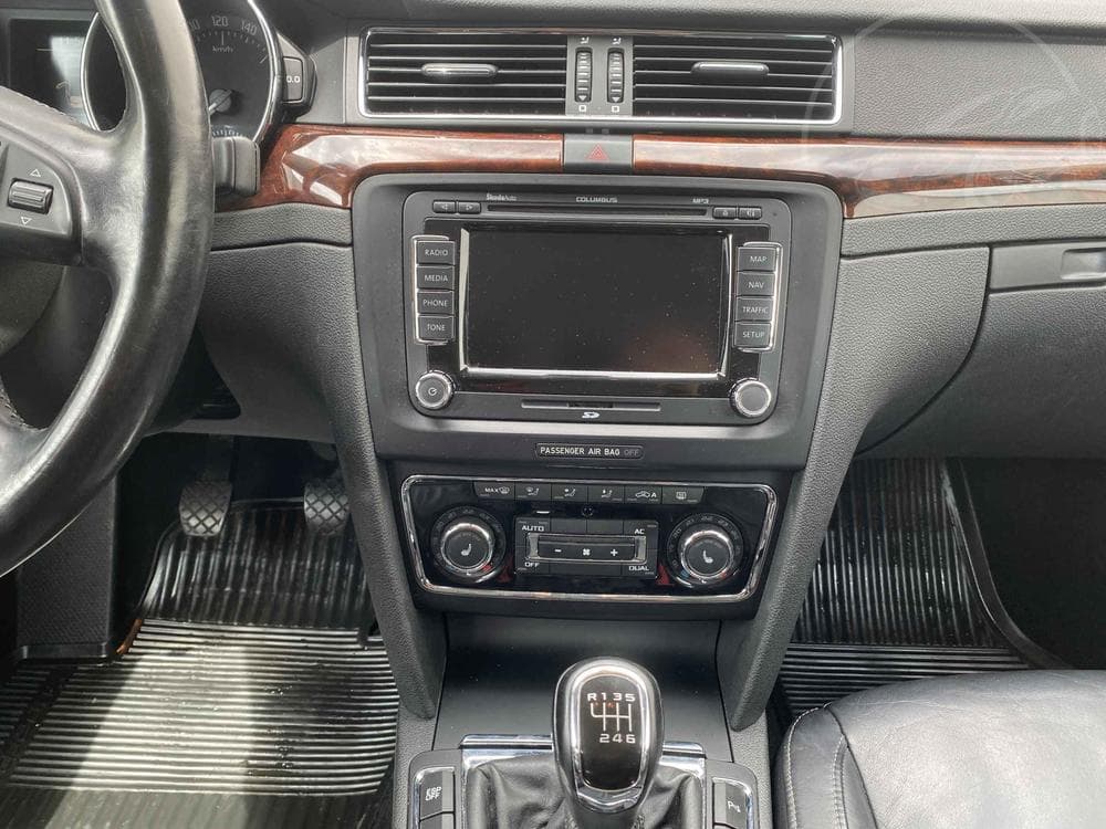 2008 Škoda SUPERB - 12