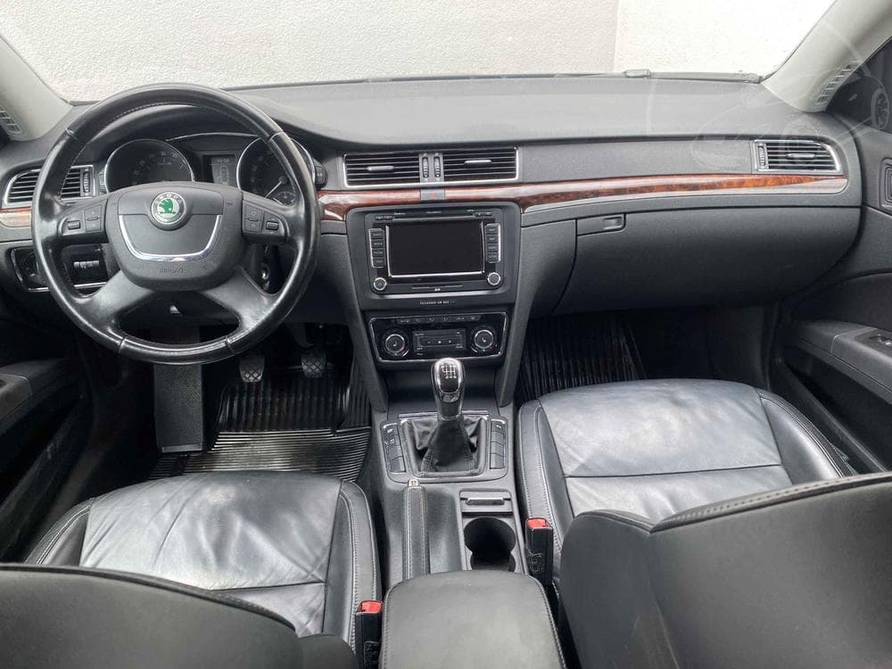2008 Škoda SUPERB - 8