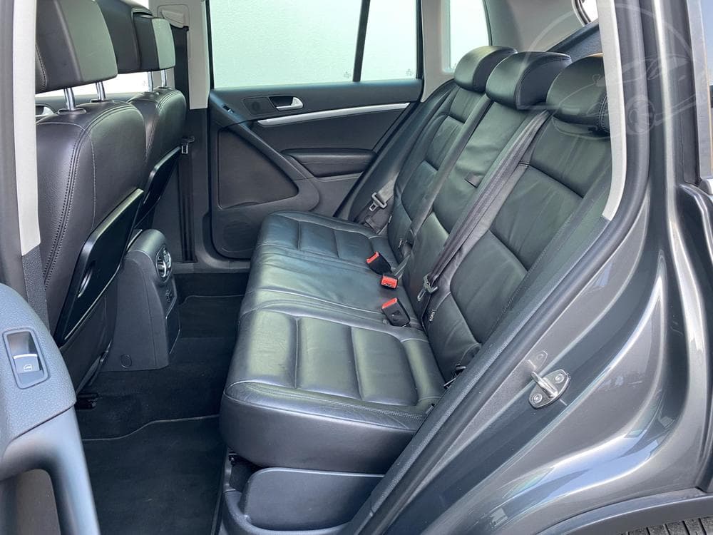 2014 Volkswagen Tiguan - 10