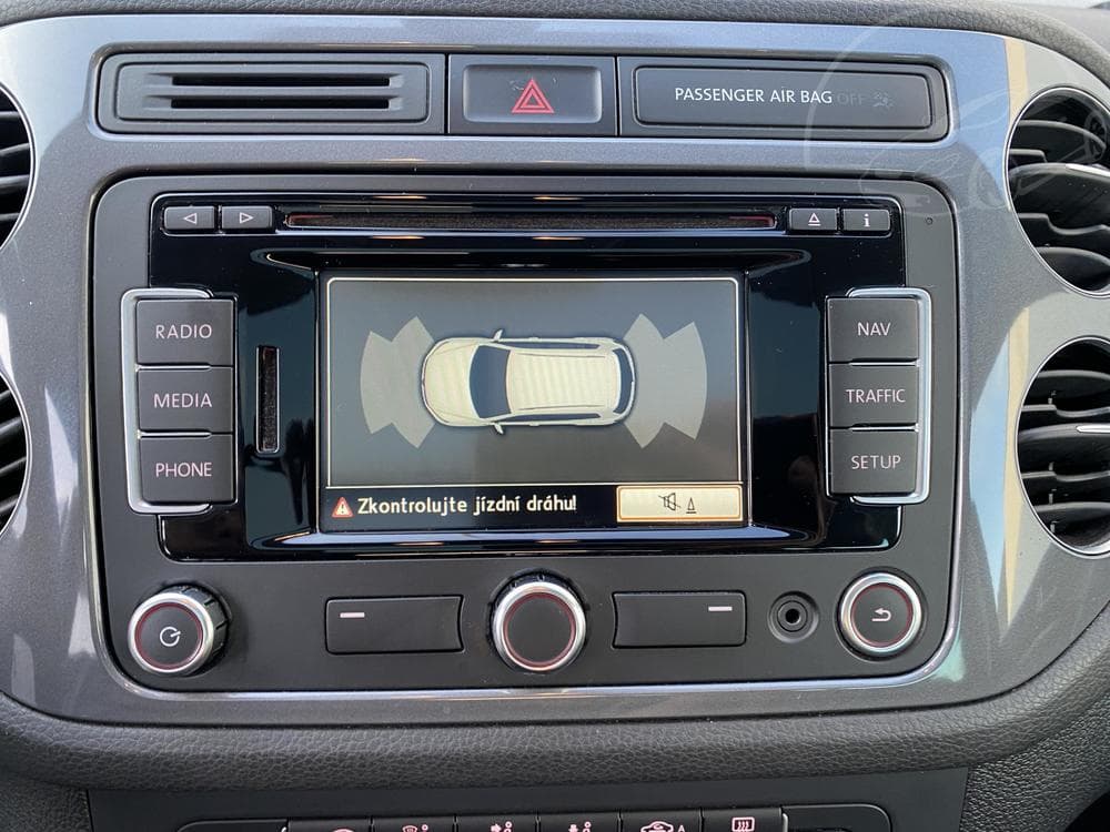 2014 Volkswagen Tiguan - 18