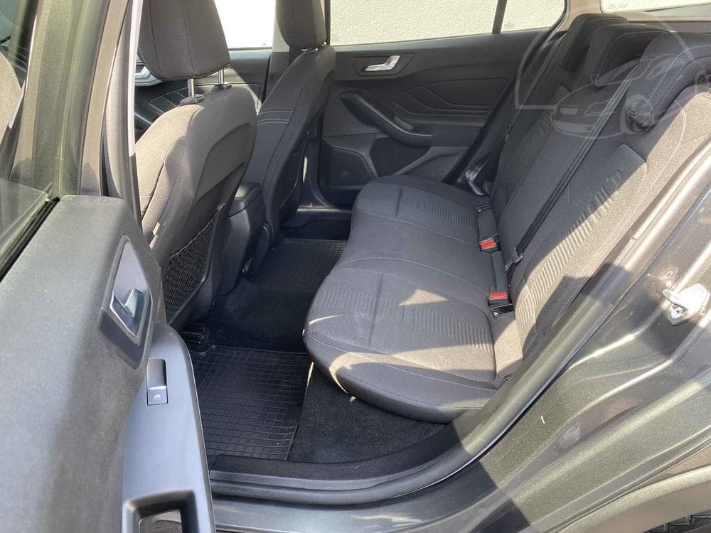 2019 Ford FOCUS - 10