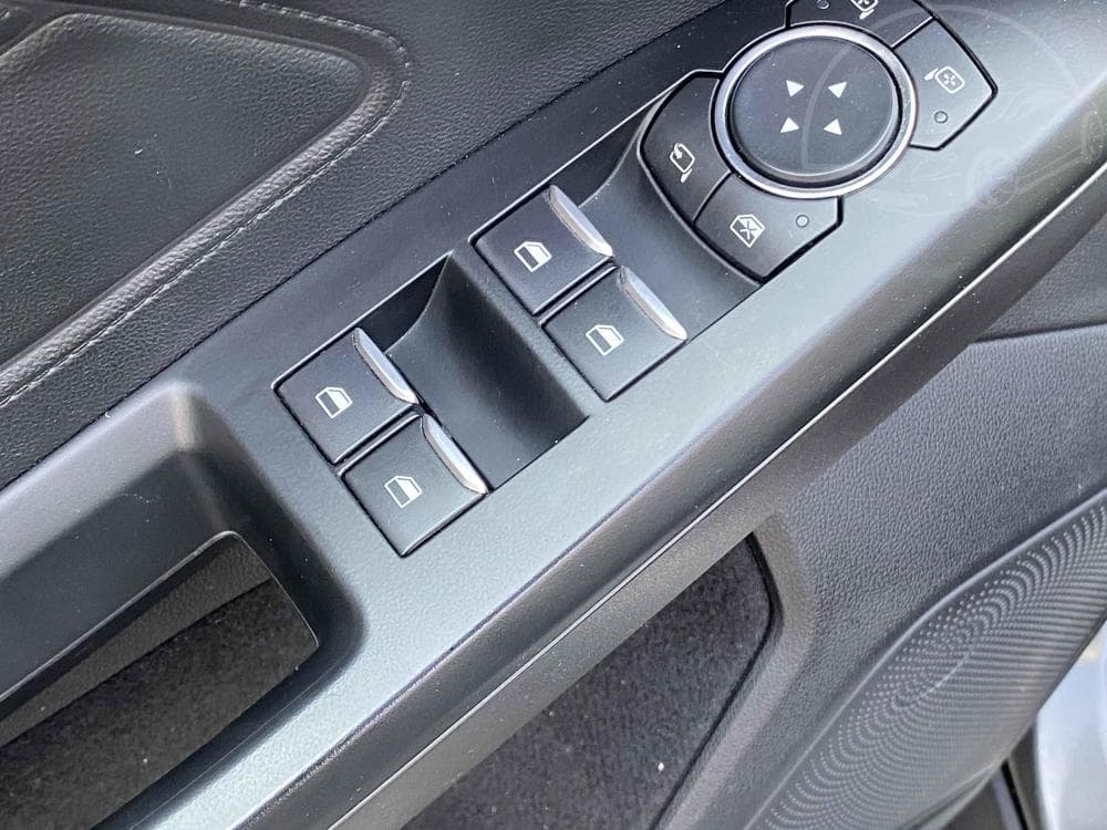 2019 Ford FOCUS - 11