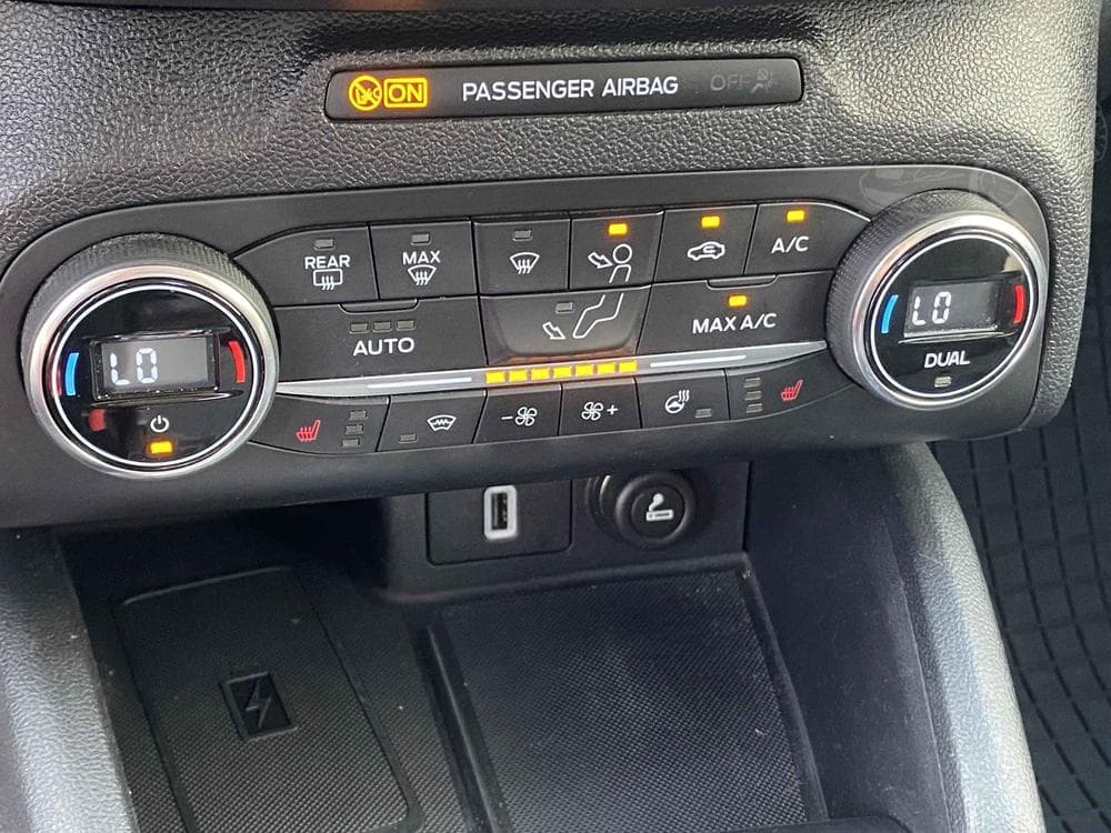 2019 Ford FOCUS - 16