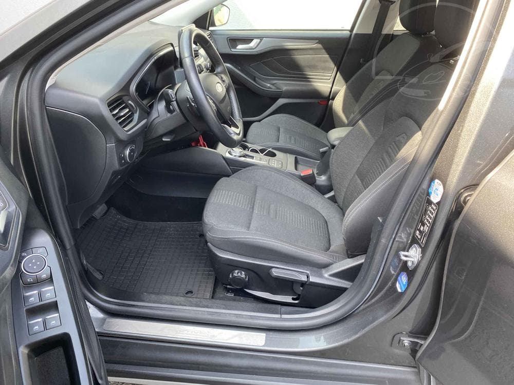 2019 Ford FOCUS - 9