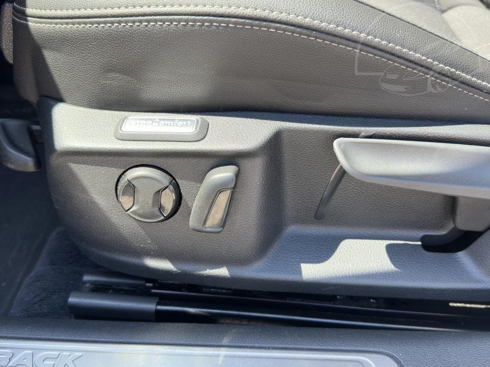 2019 Volkswagen PASSAT - 10