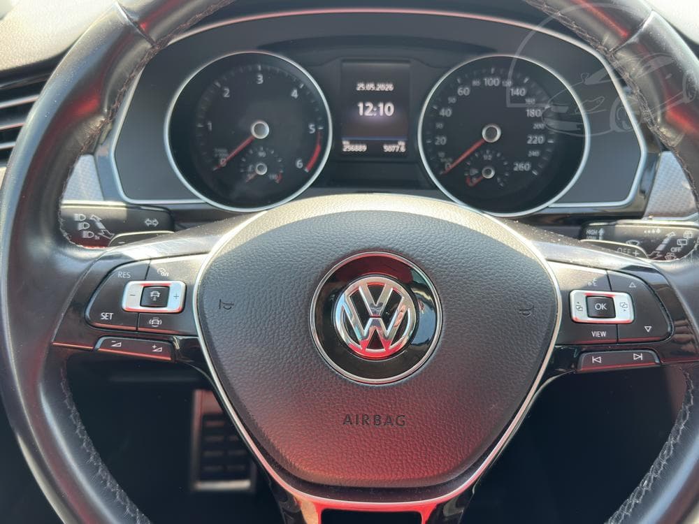 2019 Volkswagen PASSAT - 13