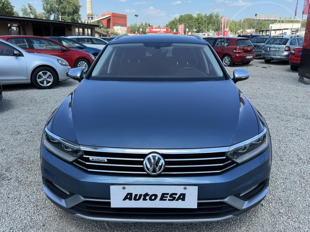 2019 Volkswagen PASSAT - 2