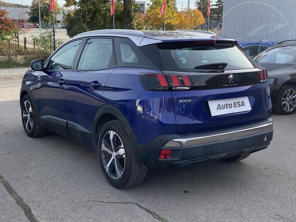 2018 Peugeot 3008 - 11